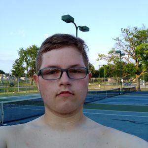 Meet your Posher, Skylr